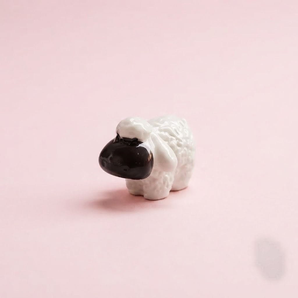 Miniature Furry Sheep Assorted (1pc)
