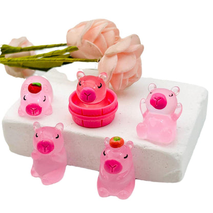 Miniature Glow Cute Pig (1pc) figures shown in the screen.