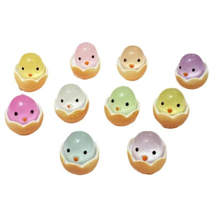 Miniature Resin Chicken Eggshell (1pc)